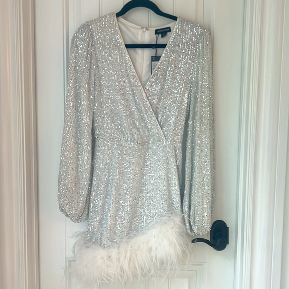 Pretty Little Thing FUN Holiday Party Dress! 🥂 - Picture 6 of 8